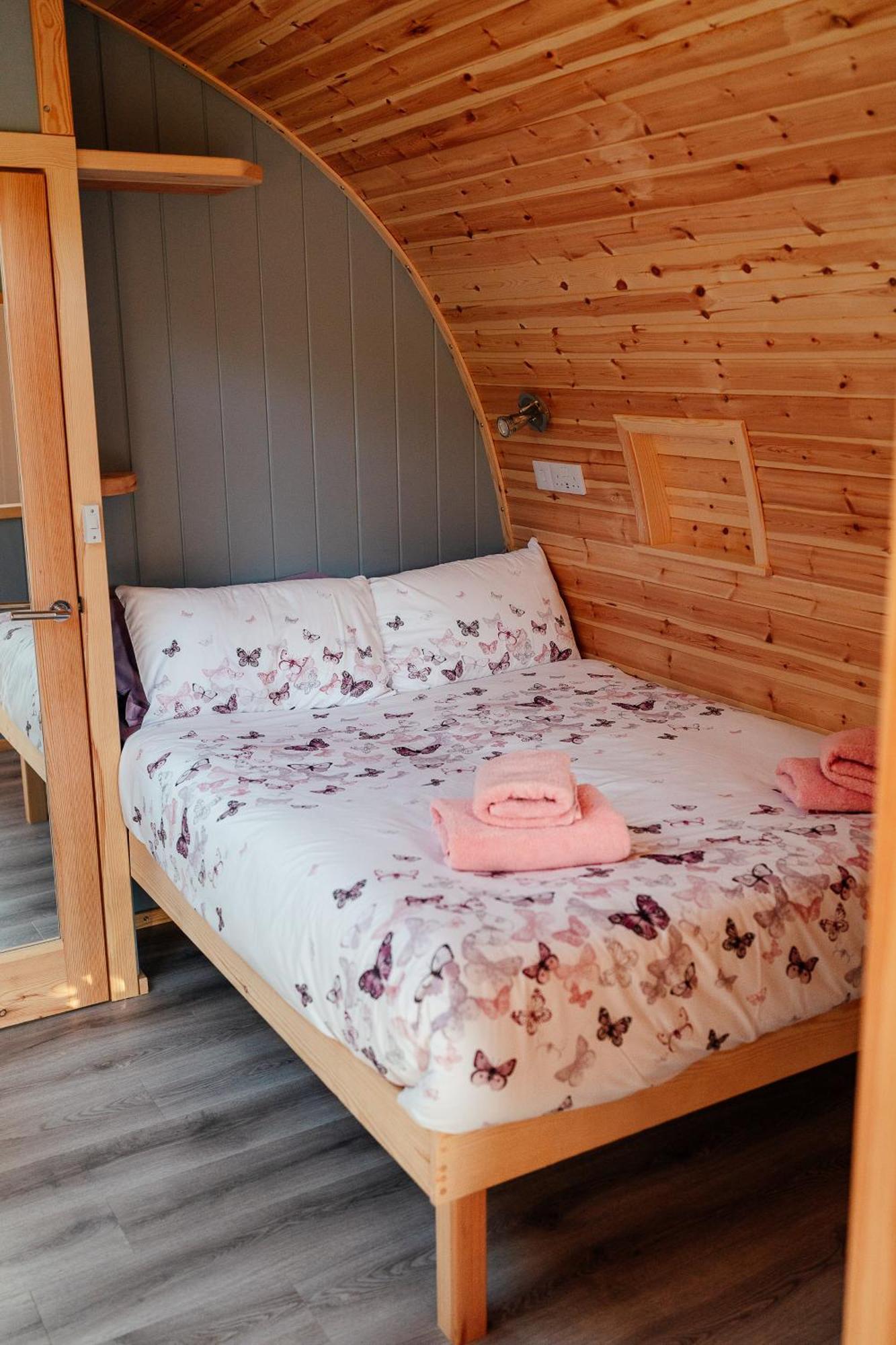 شقة Glamping Pods ميلنغافي المظهر الخارجي الصورة